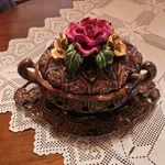 Várias peças decorativas  10