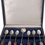 Colheres em Prata em Estojo 2