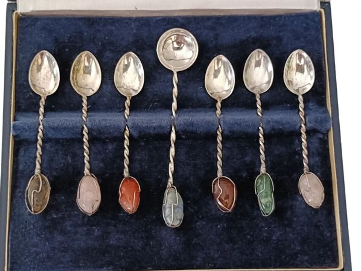 Colheres em Prata em Estojo