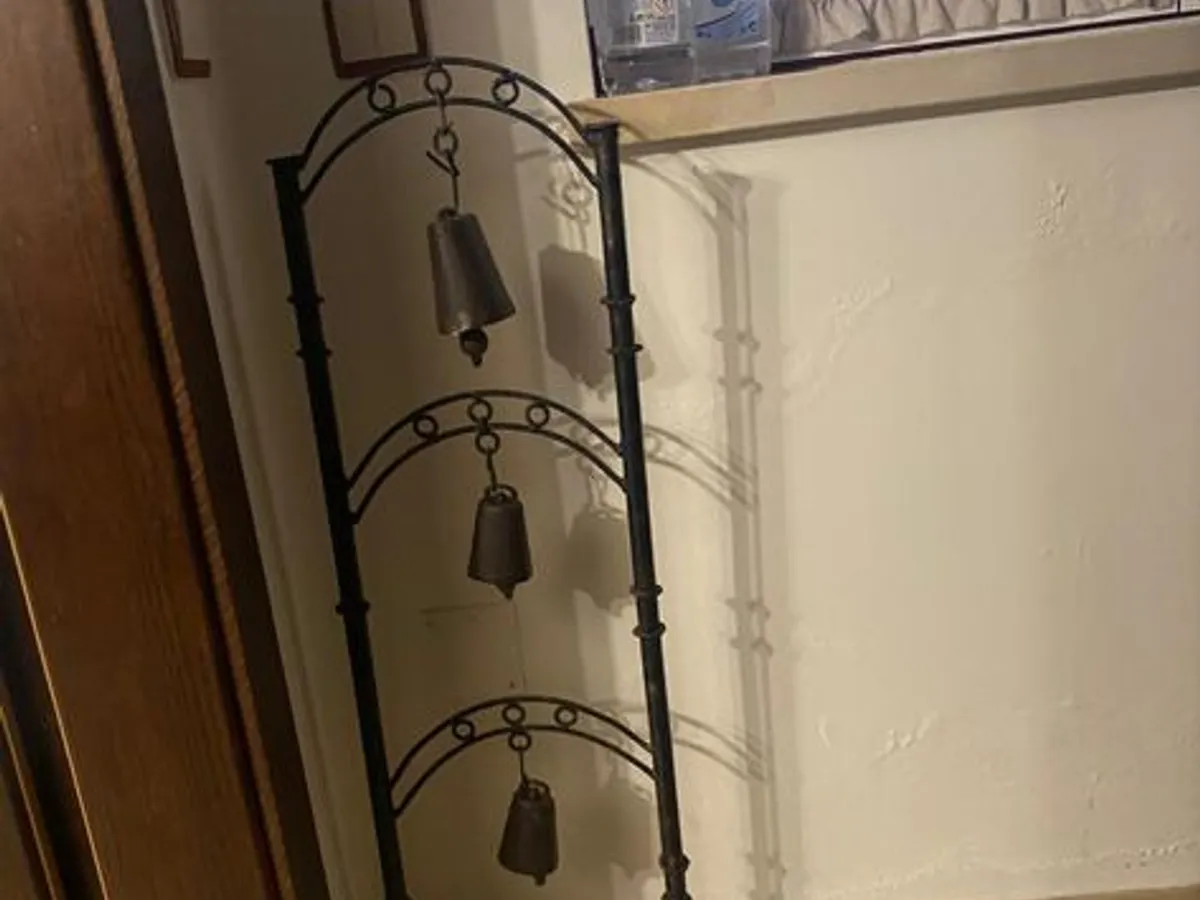 peça grande com 3 sinos decorativa para tertúlia 