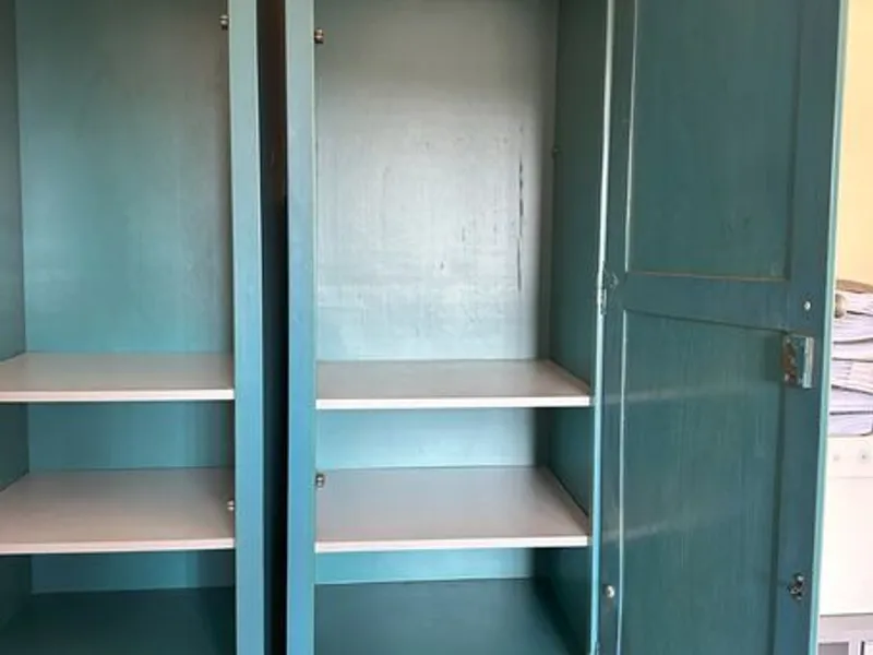 Quarto em carvalho (venda total ou por peças)