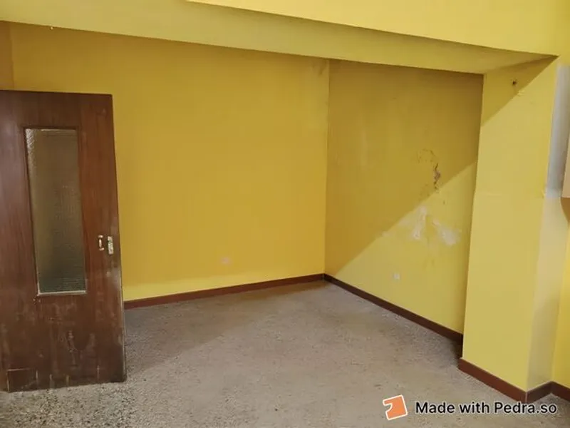 Moradia em Banda T1 + 2