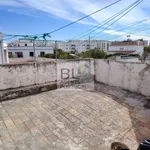 Moradia em Banda T1 + 2 9