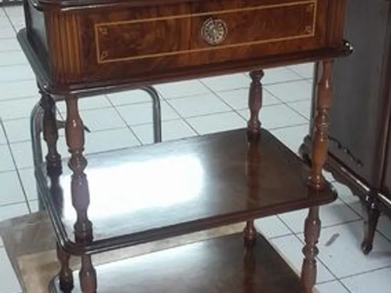 Mesinha de apoio nº 1