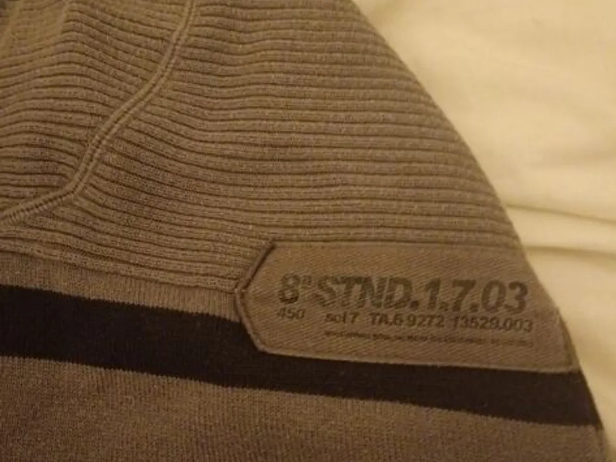 Sweater Vintage Next – Original dos Anos 90 – Tama