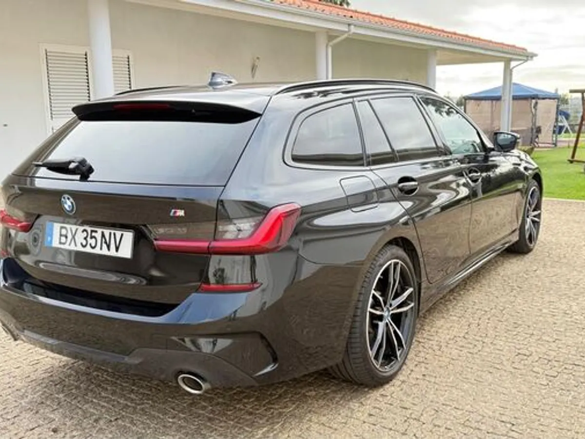 BMW 320 e Touring Pack Desportivo M Auto
