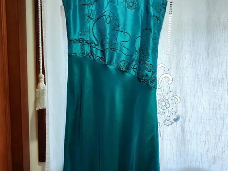 Lindíssimo Vestido de festa/cerimônia, verde água 