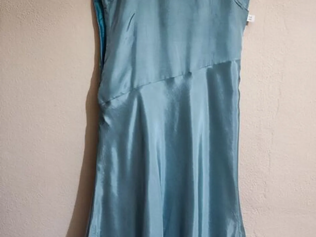 Lindíssimo Vestido de festa/cerimônia, verde água 