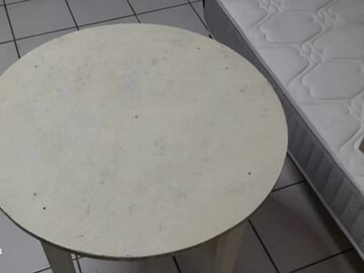 Mesinha de apoio nº 2