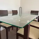 Mesa com 6 cadeiras 4