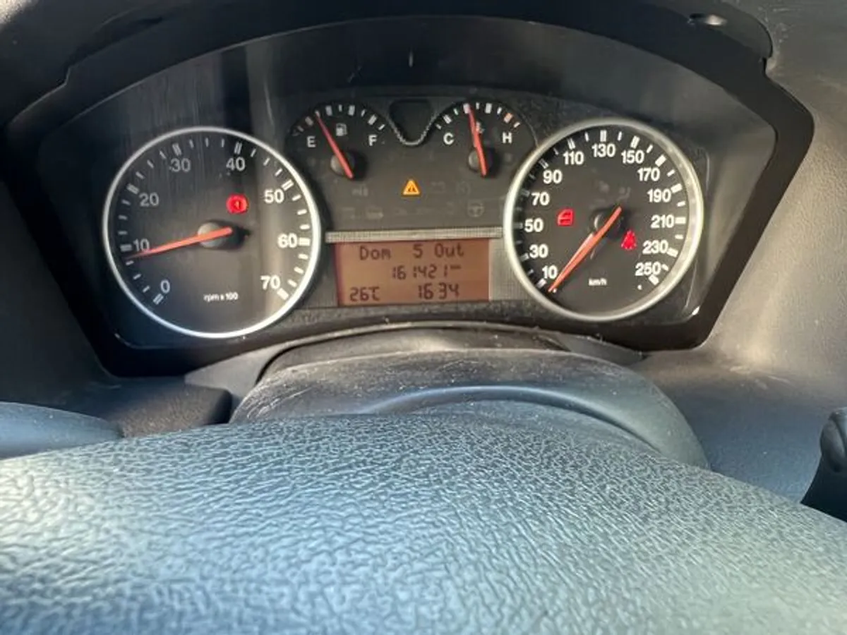 Fiat Croma II 1.9 JTD 16V 150CV