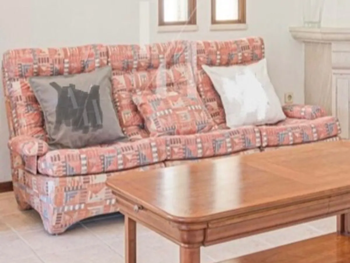 1 sofá de 3 módulos