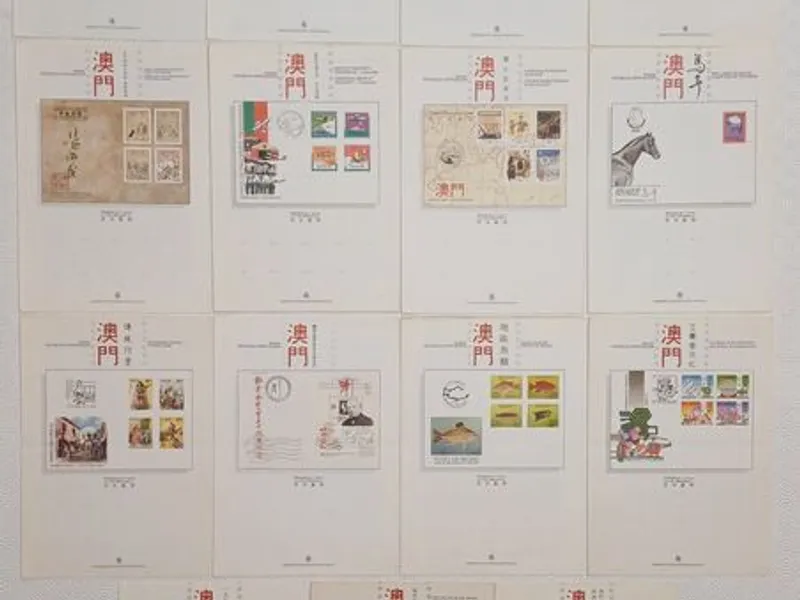 Filatelia - 54 pagelas de Macau