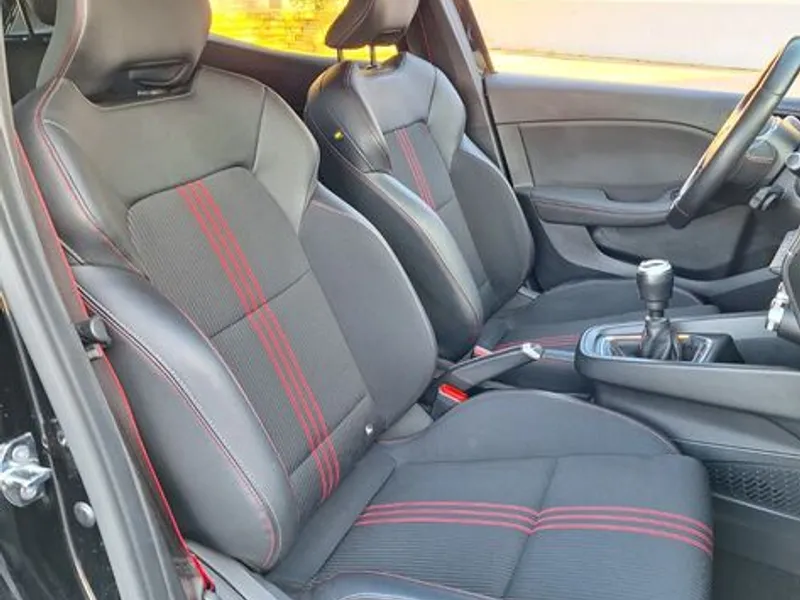 Renault Clio 15DCi RSLine 115Cv