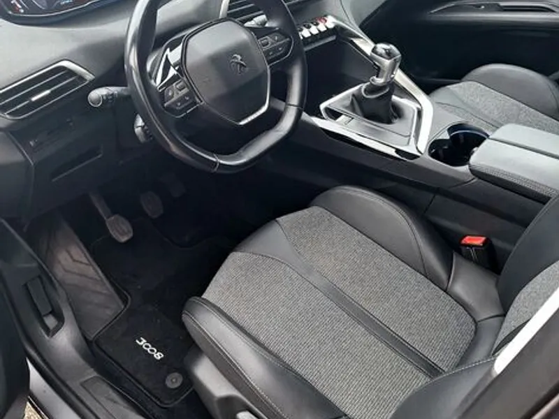 Peugeot 3008 1.5 BlueHDi Allure