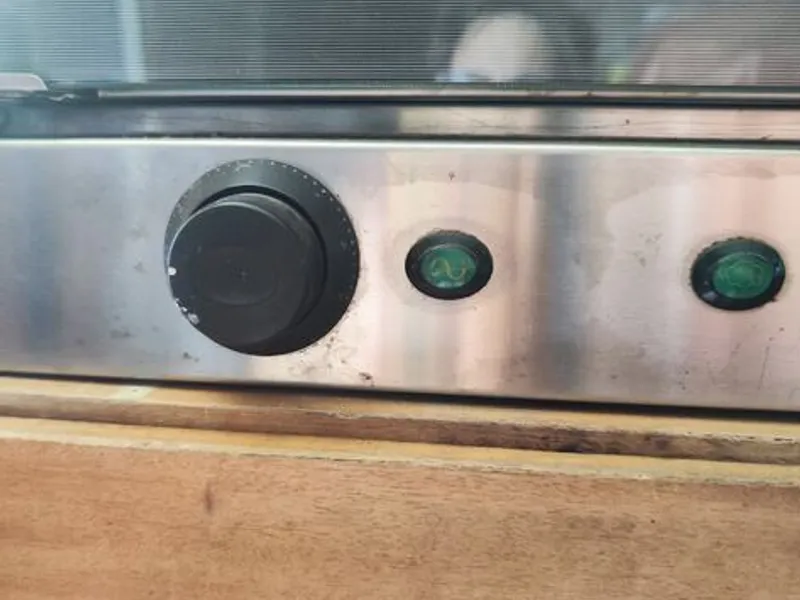 Forno Industrial ou Semi-industrial da marca UNOX 