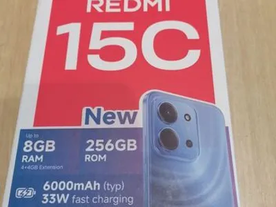 REDMI 15c 256GB/8RAM NOVO
