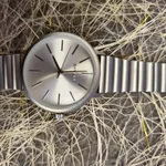 Relógio de pulso feminino prateado em aço Skyline  4