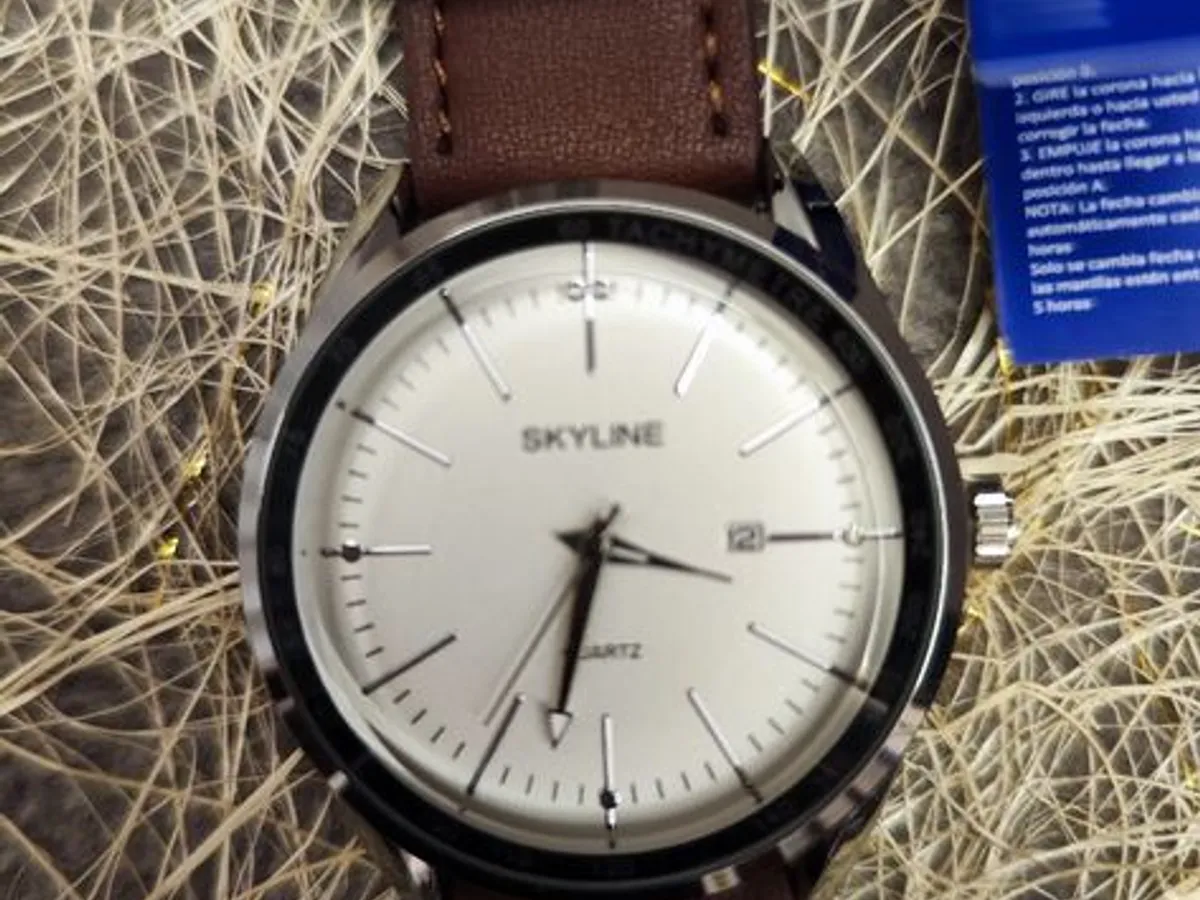 Relógio de pulso masculino castanho em pele da Skyline 