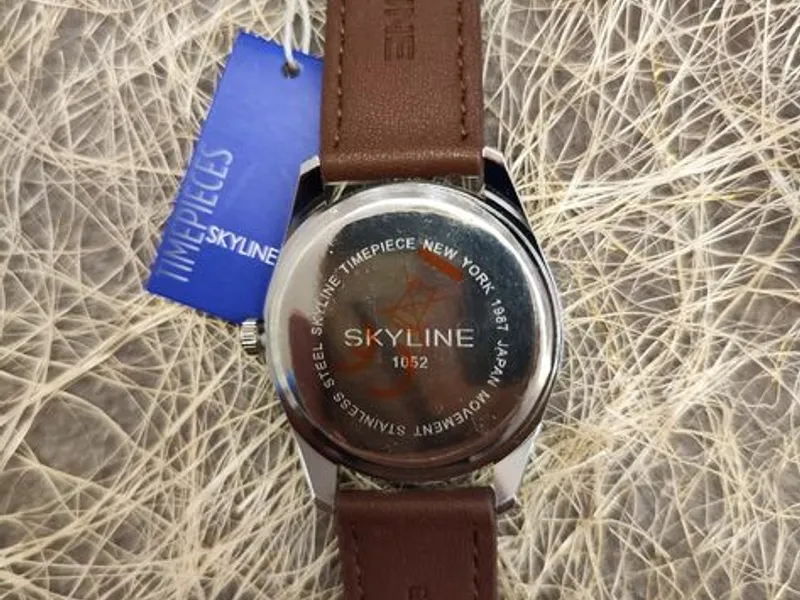 Relógio de pulso masculino castanho em pele da Skyline 