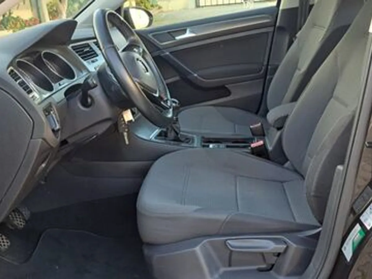 VW GOLF VII 1.6TDI  Motion BlueMotion