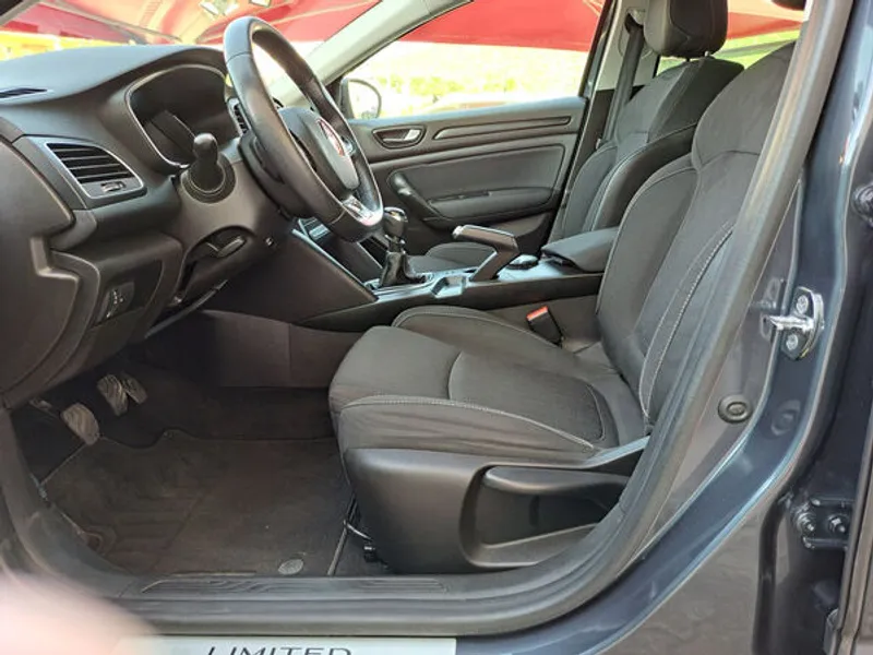 Megane 1.5 DCI sport tourer Limited