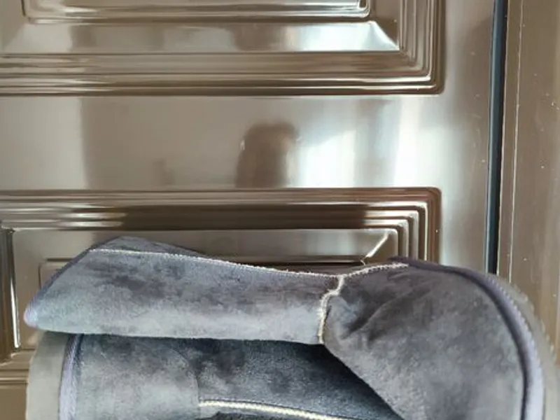  Botas pantufas acinzentadas n 39 da Justine 