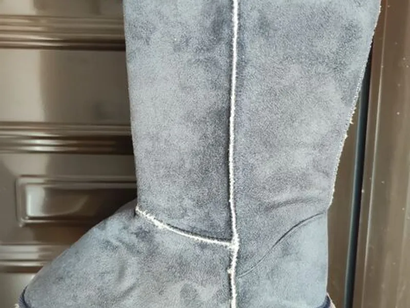  Botas pantufas acinzentadas n 39 da Justine 