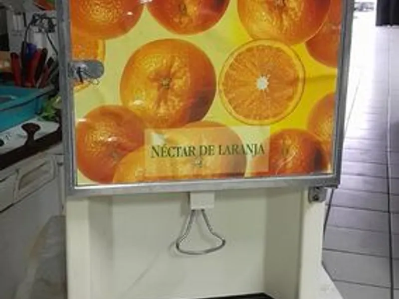 Mini refrigerador de bebidas