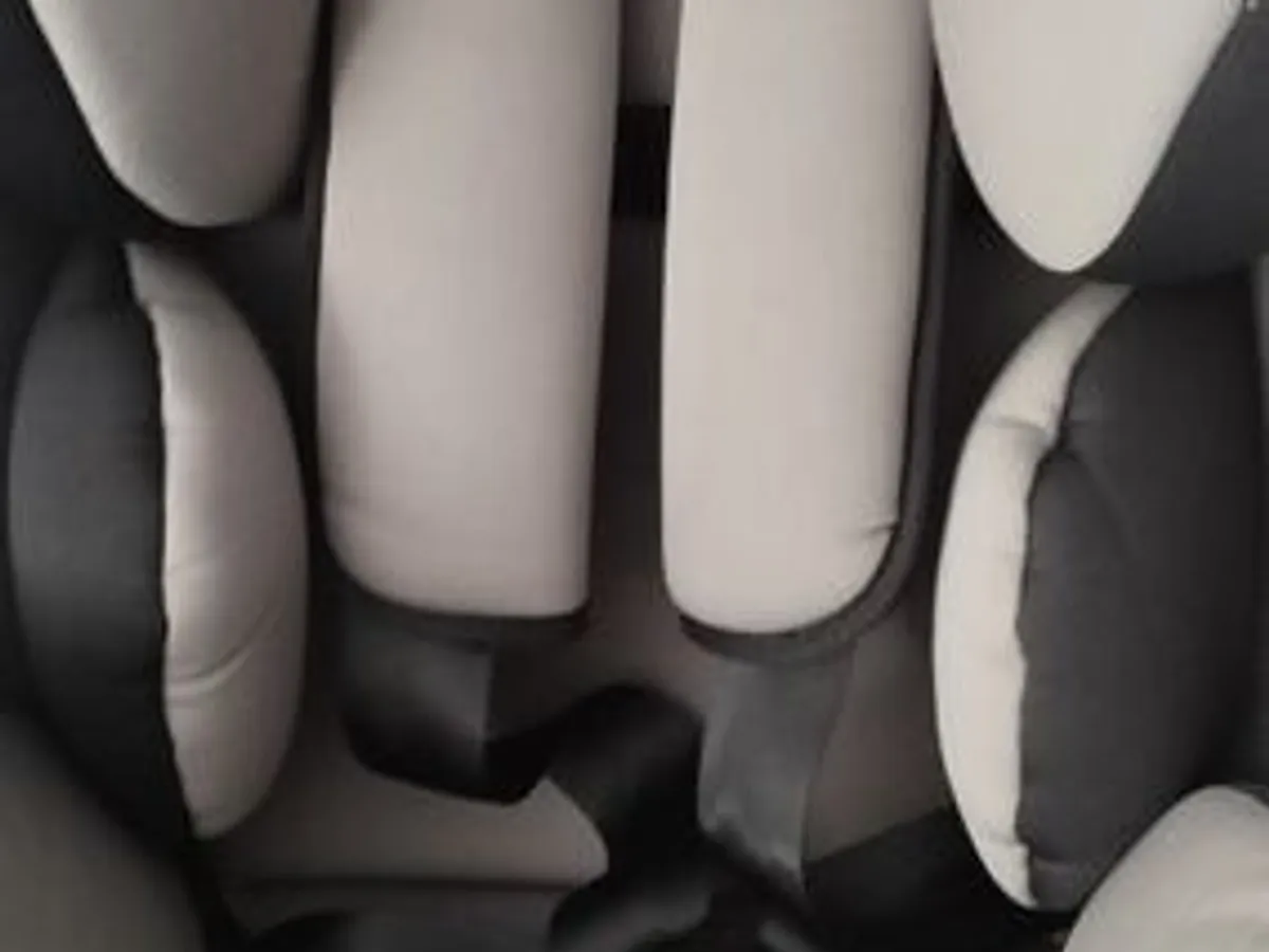 cadeira de criança para automóvel até 4 anos