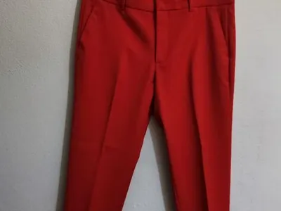 Calças clássicas Zara Woman vermelhas n*42 