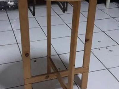 Mesinha de apoio nº 3