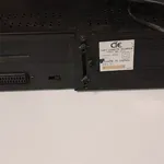 Leitor VHS e lote de cassetes 3