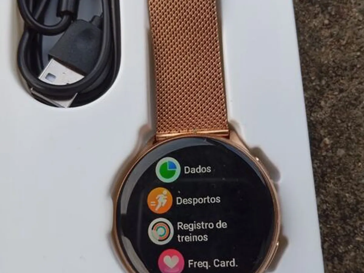 Smartwatch Modelo G35 Dourado 