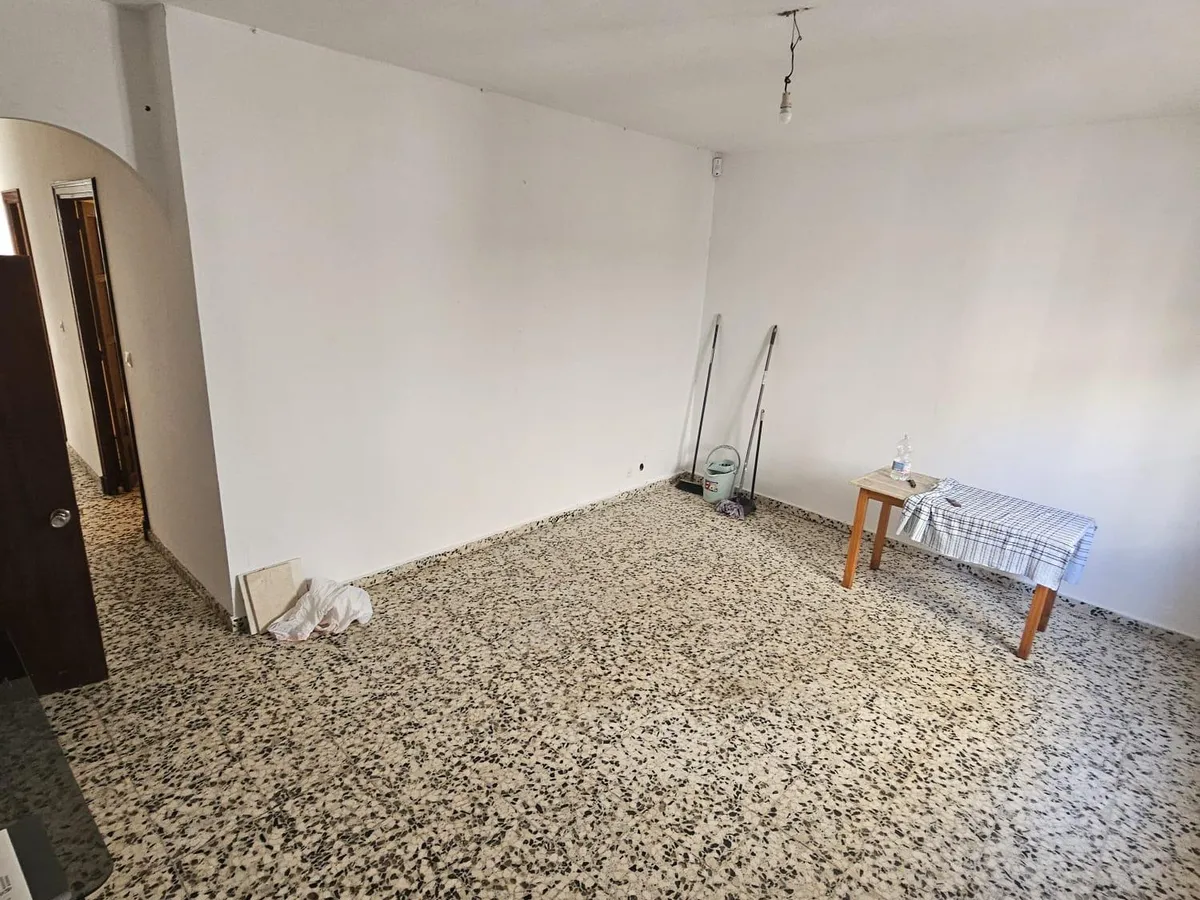 For sale of house in Estepona, Altos de Lunymar