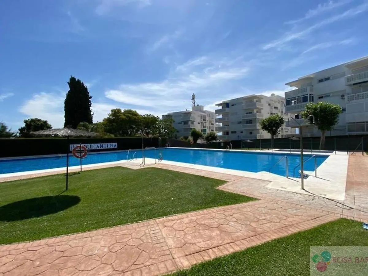 For sale of study in Estepona, Parque Antena