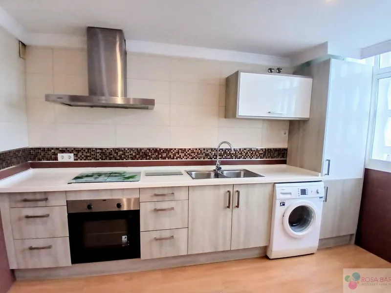 For sale of flat in San Pedro de Alcántara, Centro San Pedro junto al Bulevar