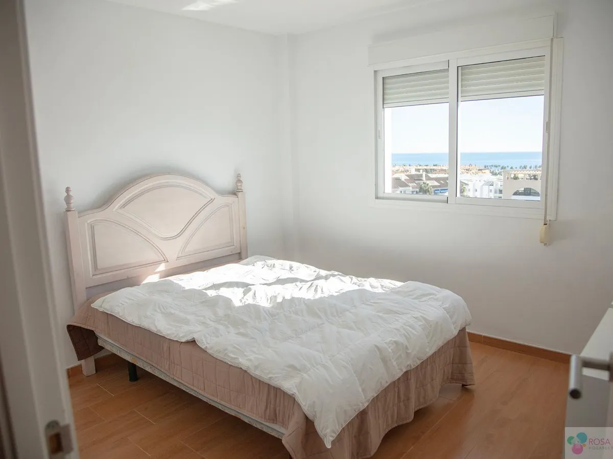 For sale of flat in San Pedro de Alcántara, Centro San Pedro junto al Bulevar