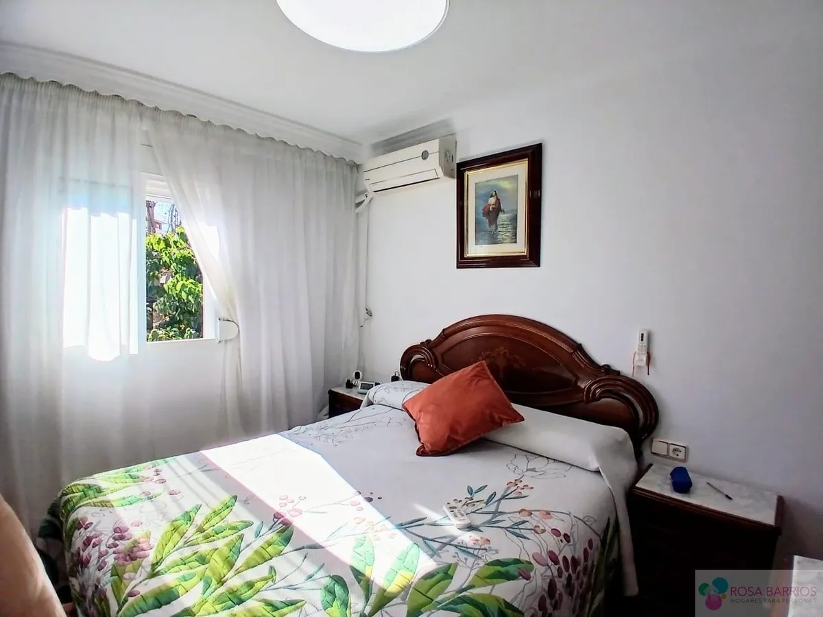 For sale of flat in Nueva Andalucía, Nueva Andaluca - La Campana