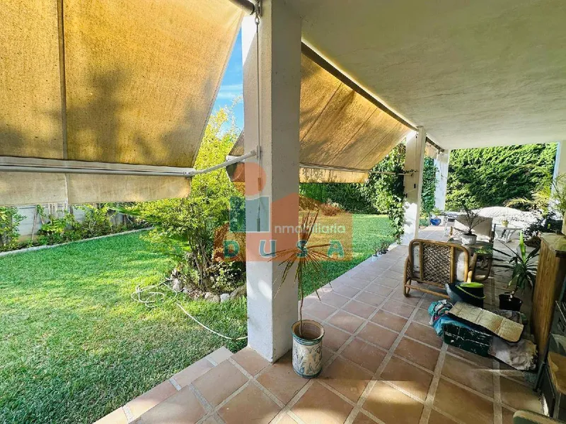 VILLA INDEPENDIENTE CON MUCHAS OPCIONES | 1.600.000 €, 450 m²