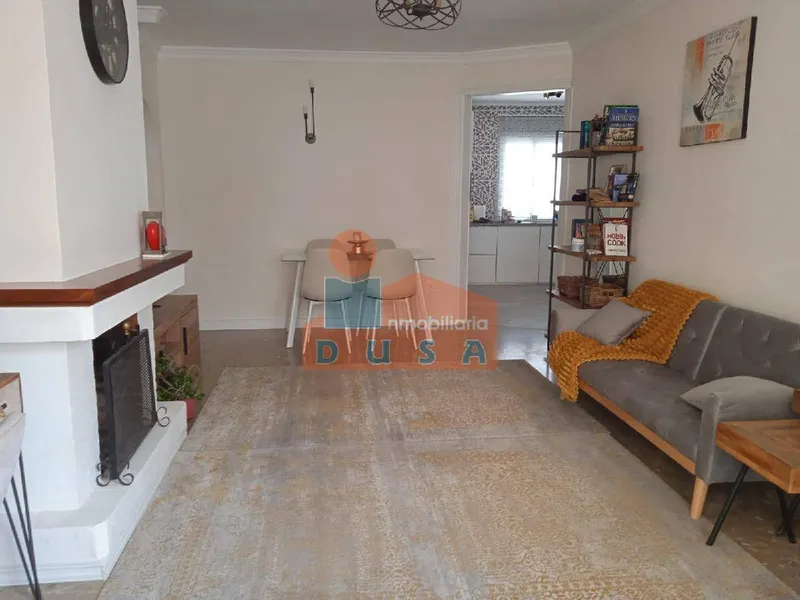 CASA DE PUEBLO REFORMADA | 450.000 €, 216 m²