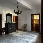 CASA EN EL CENTRO DE TORREJONCILLO 4