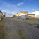 ## NAVES CON PARCELA N.:5935 (Precio: 985.000 Euro) 3