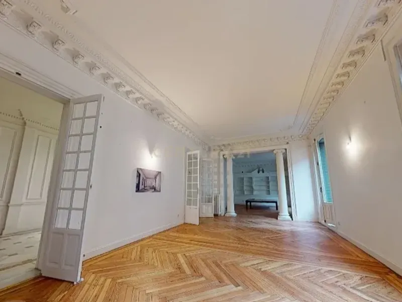 Espectacular apartamento de lujo en el corazón de Madrid