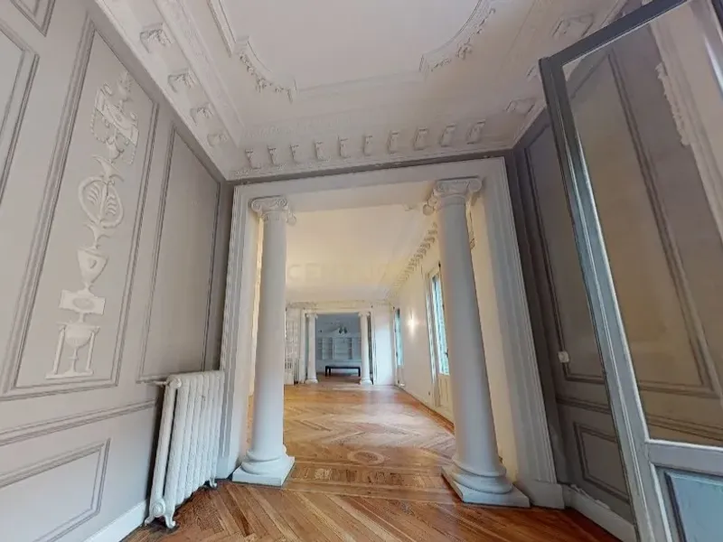 Espectacular apartamento de lujo en el corazón de Madrid