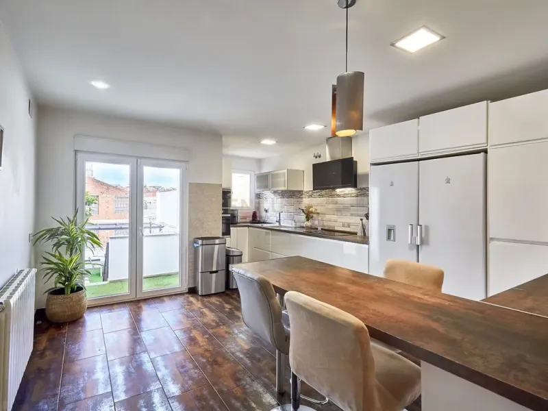 Preciosa casa junto a Vallparadís-Escoles