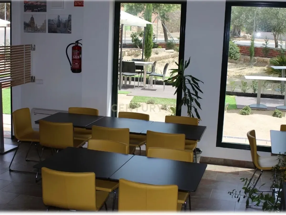 Residencia de Estudiantes – Pinares Llanos (Móstoles)