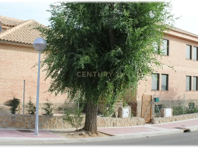 Residencia de Estudiantes – Pinares Llanos (Móstoles)