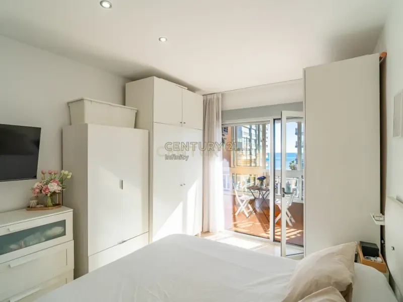 Moderno apartamento en Fuengirola, Málaga con vistas al mar