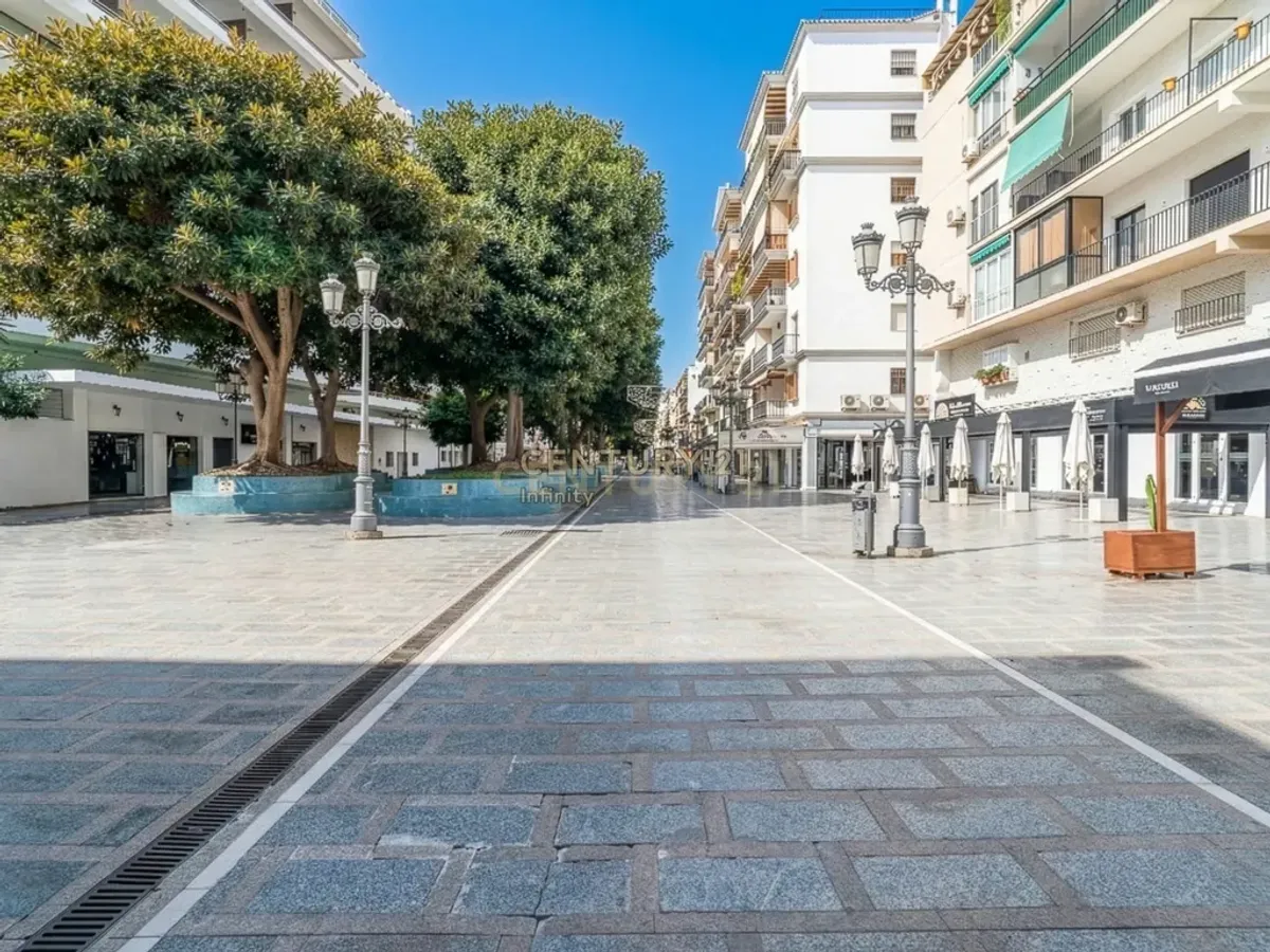 Moderno piso en Torremolinos, Málaga con vistas a la ciudad